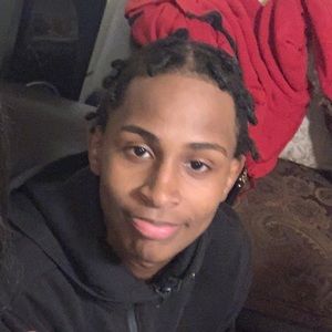 Meet your Posher, Victor